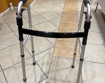 調節可能な折りたたみ式歩行器（車輪付き）、高齢者向け軽量移動補助具