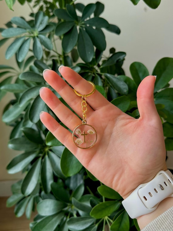 Pressed Flower Resin Keychain | Gold | Silver | Handmade | Floral | Cross | Faith | Christian Gift | Dainty | Real Flowers | Nature Inspired