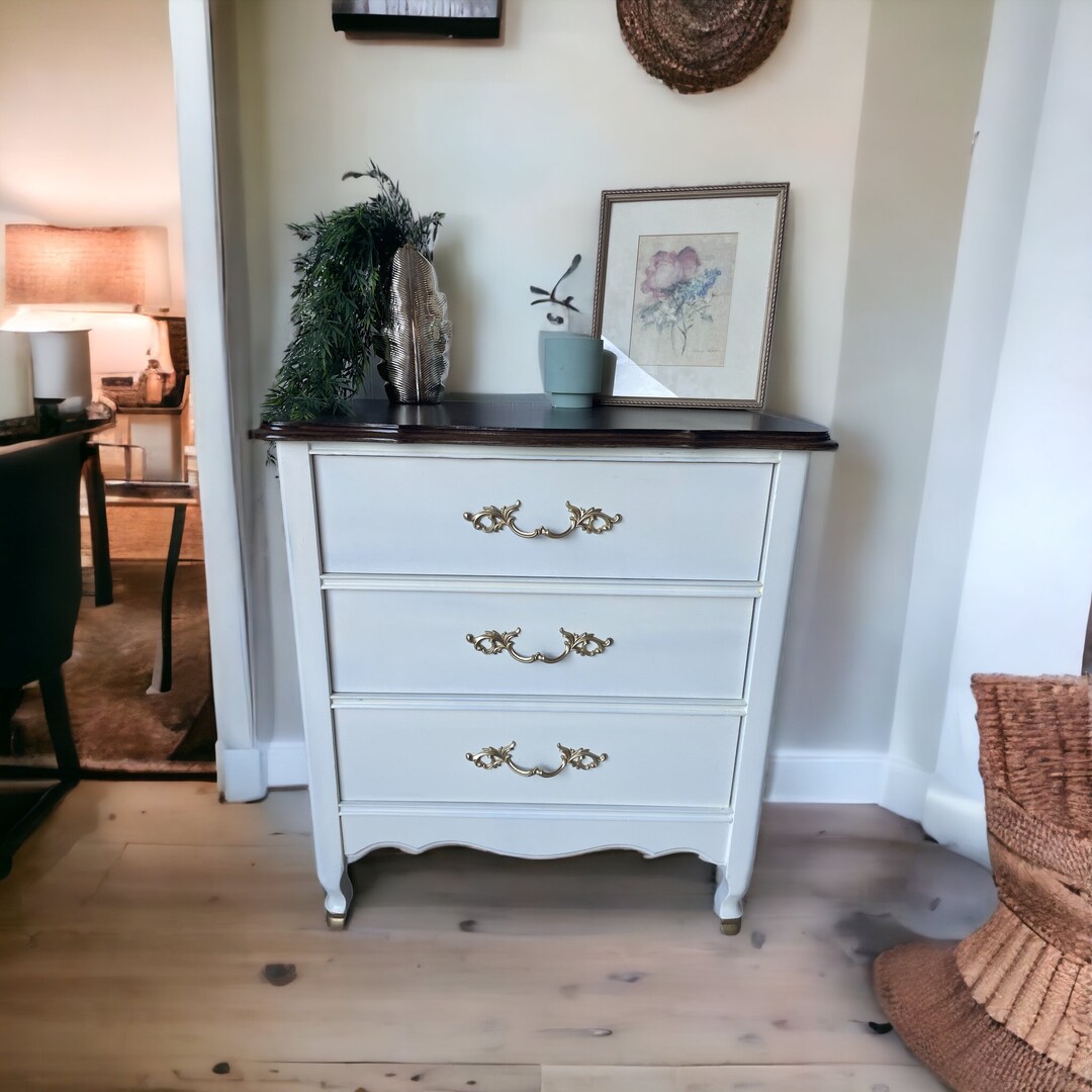 French Provincial 3 Drawer Dresser - Etsy