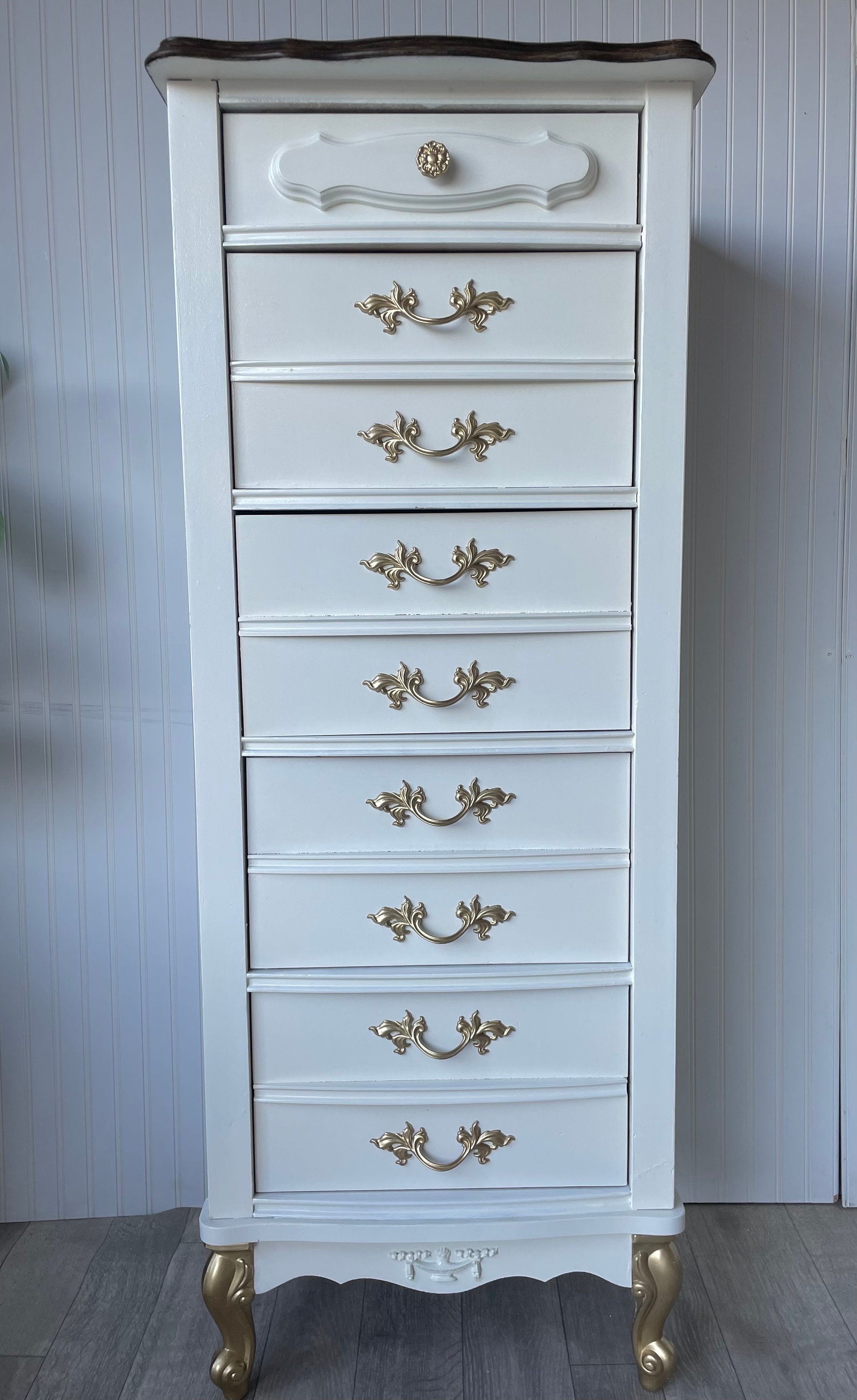 Vintage Dixie Furniture French Provincial Style Chest of Drawers