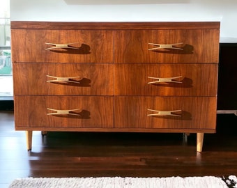 SOLD***Vintage Johnson Carper Mid Century Modern Walnut Dresser