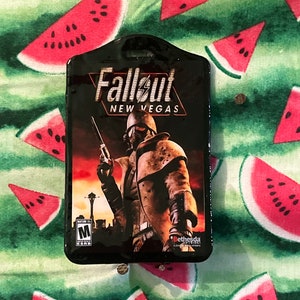 Porta-crachá Fallout com clipe retrátil Trabalho escola Identificação presente