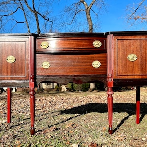 Hepplewhite Style Buffet Traditional Sideboard