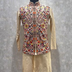 Men’s Exclusive Multi-Colour Thread Embroidery Nehru Jacket Set – Custom Kurta Pajama & Koti | Kph Outfits