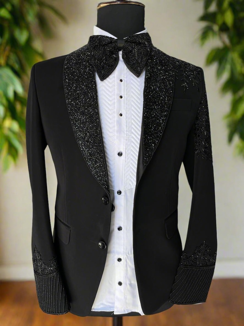 side view black embroidered tuxedo blazer – Kph Outfits