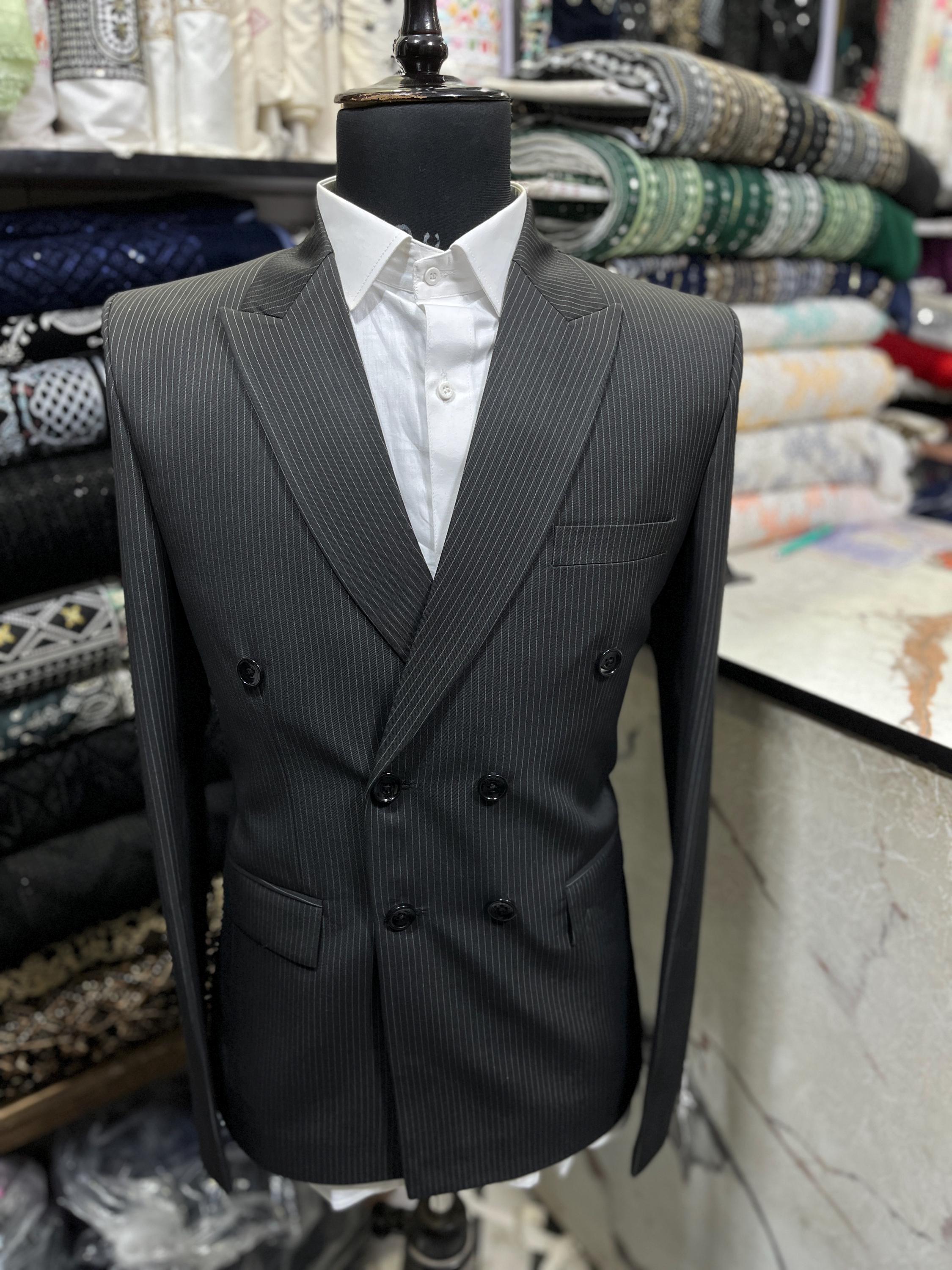 MANZINI GQ300 2-Piece Slim-Fit Men's Rhinestone Pattern Double Breast Tuxedo Suit Royal (in store) (42R 44R 46R 48R 50R ONLY)  (FINAL SALE) main image 0