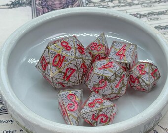 Gilded Briarthorn 8 piece handmade resin dice set for Dungeons and Dragons