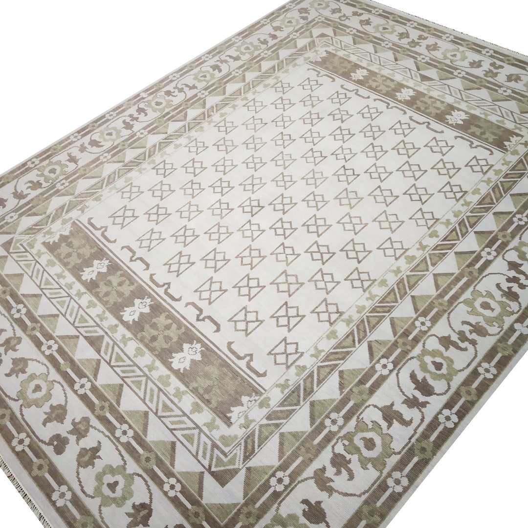 Cream Turkish Rug Traditional Oushak Turkish Rug in Cream Background With Beige - Etsy