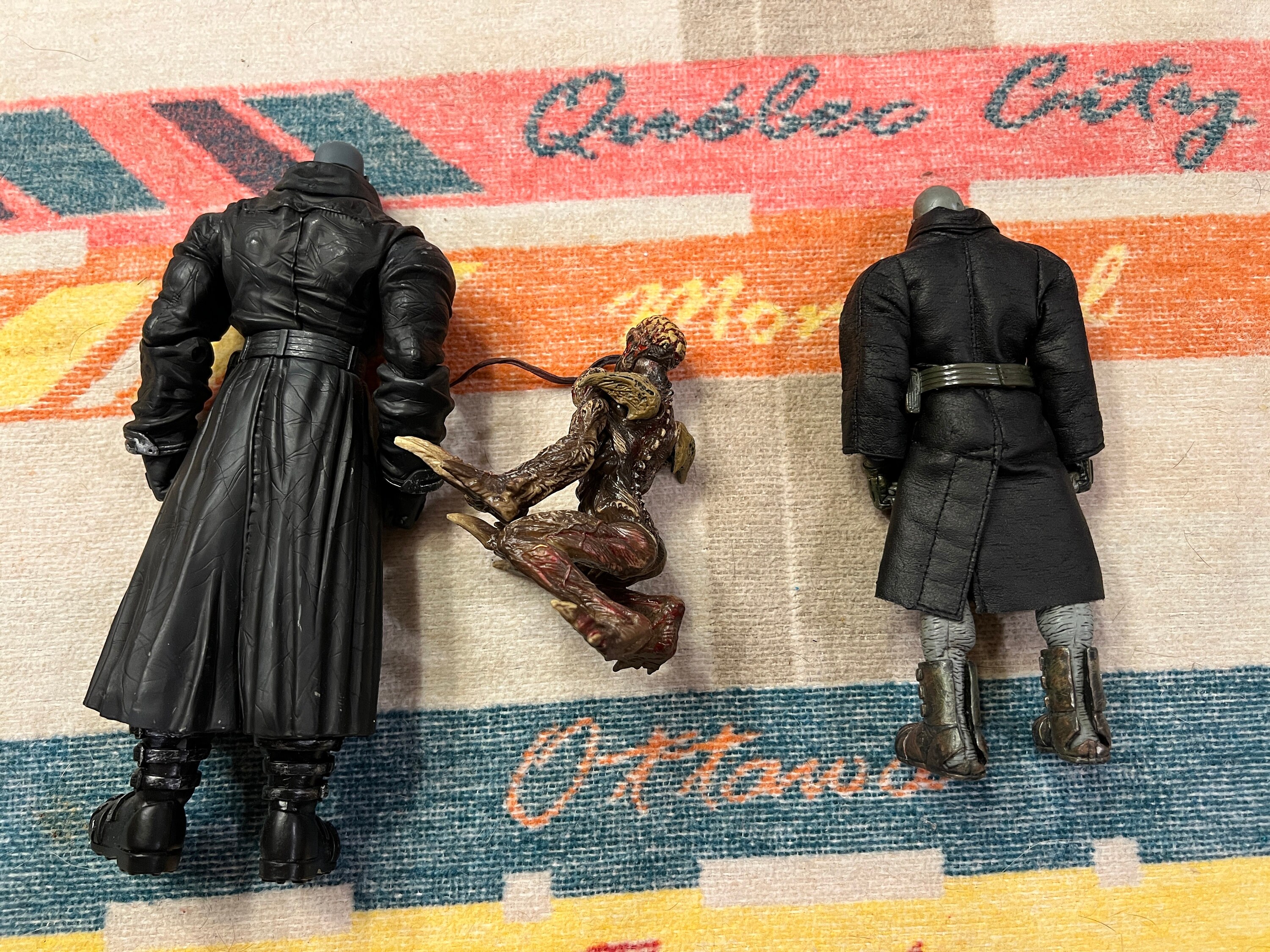 Resident Evil Palisades Mr. X, Licker, & Toy Biz Mr. X Loose