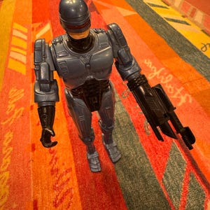 1993 Toy Island Orion 12 Inch Robocop Audiotronic Action Figure 