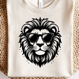 Leo svg png, león svg, león png, animal svg, animal png, gafas de sol svg, camisa del rey león, mascota del león svg, silueta leo