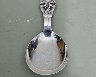 T H Marthinsen 830s Silver Tea Caddy Spoon Pattern 299