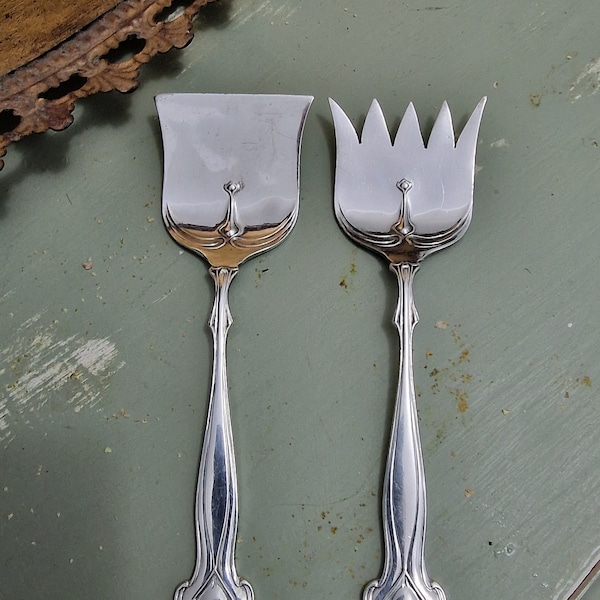 Lee & Wigfull 1905-06 Small Art Nouveau Silver Sardine Server set