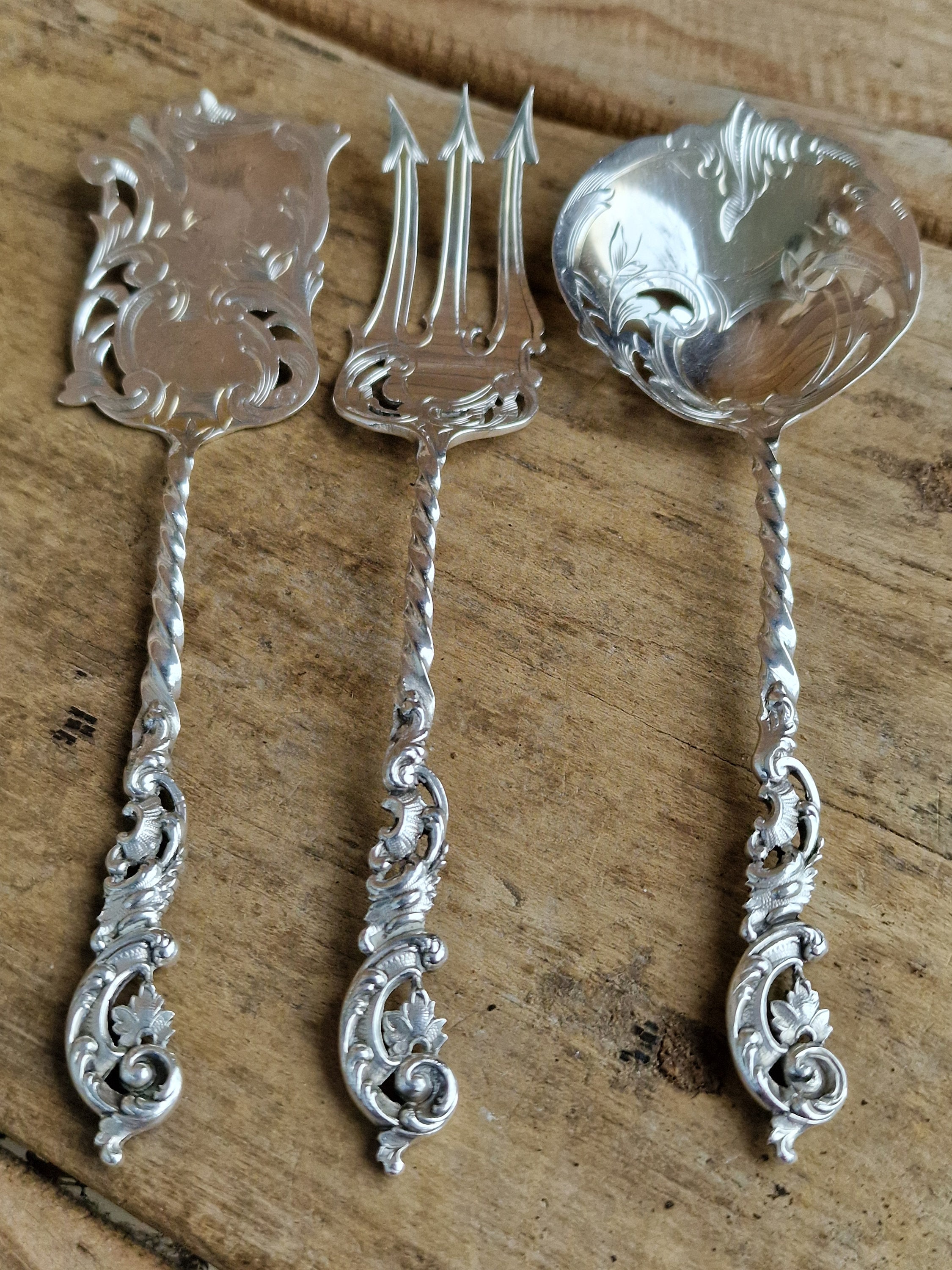 French silver minerva - Etsy 日本