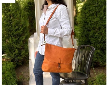 Leather bag l Handcrafted leather messenger bag l Unisex bag l Premium Leather l Washed Crossbody bag l shoulder bag l Vintage style