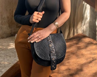 Handcrafted Crossbody Bag l Woven Flap Bag l Women's Handbag l Leather Bag l Washed Bag l Vintage Handbag l Ladies Purse l Sling Bag