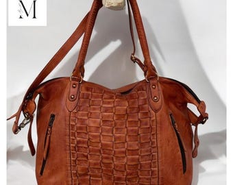 Leather bag l Handcrafted leather handbag l Ladies handbag l women's bag l Premium Leather l Washed handbag l Crossbody bag l Vintage style