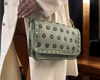 Leather bag l Leather crossbody bag l sling bag l premium leather l leather Bag l Flap bag l Women's bag l Gift for her