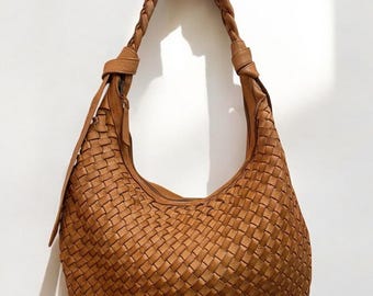 Leather bag l Handcrafted Bag l Leather Bag l Woven Bag l Washed Bag l Leather bag for women l Ladies Handbag l Vintage l Shoulder Bag