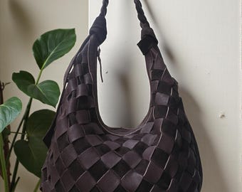 Leather Suede bag l Handcrafted Bag l Leather Bag l Woven Bag l Washed Bag l Leather bag for women l Ladies Handbag l Vintage l Shoulder Bag