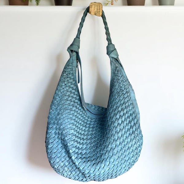 Leather bag l Handcrafted Bag l Leather Bag l Woven Bag l Washed Bag l Leather bag for women l Ladies Handbag l Vintage l Shoulder Bag