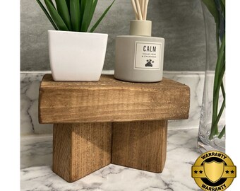 Lovely small shelf, Home Decoration, Candle Display, Kitchen Organiser, Little pedestal, Bathroom Shampoo Holder