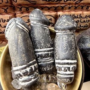 Extremely Powerful 108 Wealth & Protection Lightning Stone Palakid Amulet Lucky Charm, Maha Larp Wealth Maha Metta Attraction Talisman