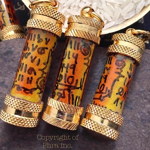Powerful King 3in1 Wealth, Attraction,& Protection Taweez Oil Amulet Khiaa Musulmani Solomonic Charm Pendant for All Round Benefit Blessing