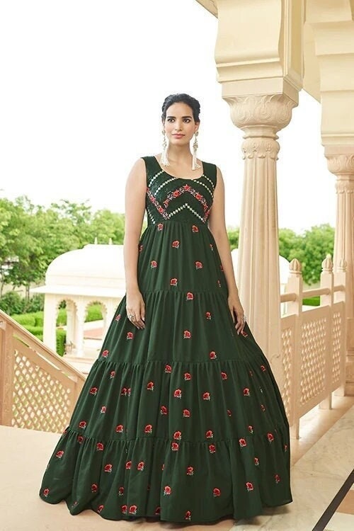 Green Gown Dress in Embroidered Georgette - GW0590