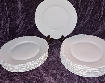 HUTSCHENREUTHER Selb   Bavaria   Racine all White, Bread and Butter Plate  6 1/4  inch diameter , no chips /cracks   cottage core dinnerware