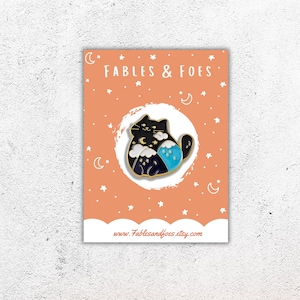 Mountain Cat Hard Enamel Pin | Cute Kitty Gift | Black Celestial Cat Brooch Perfect for Backpacks, Clothes, Bags, Display