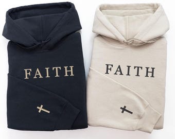 Sudadera con capucha Faith • Sudadera cristiana bordada • Cruz en la manga • Suéter unisex Faith • Ropa cristiana • Regalo para él • Regalo para ella