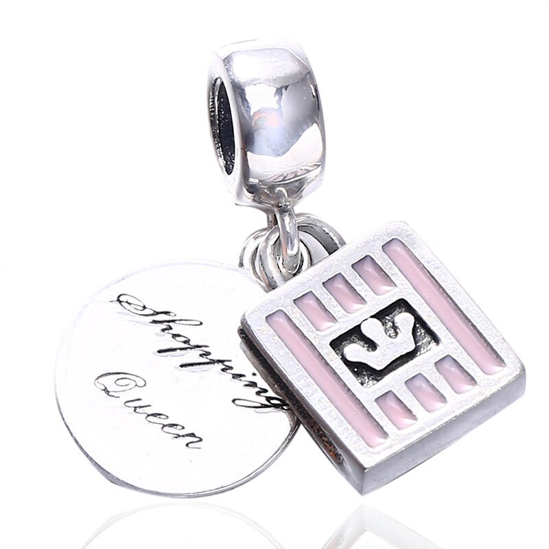 Shopping queen hotsell pandora charm