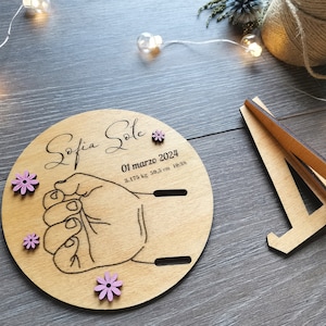 Supporto per braccialetto di nascita personalizzato per neonato in ospedale, supporto per braccialetto di maternità inciso in legno, fascia per nascita per neonato in ospedale, regalo per neonato