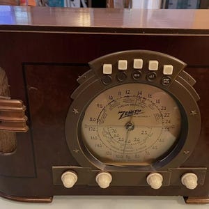 木製ラジオ　限定版？　CROSLEY　アメリカ製？　希少品？　ヴィンテージ？ 木製ラジオ 限定版？ CROSLEY アメリカ製？ 希少品？ ヴィンテージ