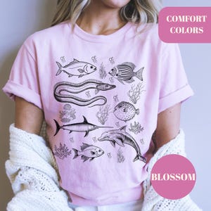 Vintage Fisch Tattoo Style T-Shirt, Retro Fischer Shirt, Fisch Shirt für Männer, Bass T-Shirt, Fischer T-Shirt, Bass-Liebhaber, Fischer Geschenke, Ozean Shirt