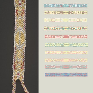 Pode incluir: Uma pulseira de amizade feita à mão com um padrão geométrico amarelo, branco e vermelho. A pulseira é exibida ao lado de várias variações de design em turquesa, vermelho e amarelo. O design é de knotwizardPatterns.