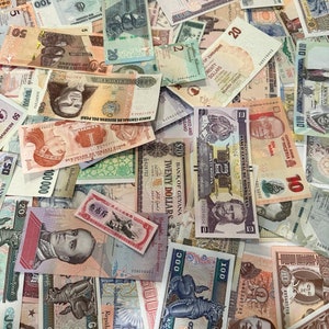 200 Banknotes from various countries. See the slideshow and pictures Sharp Images of Currency, Money, Banknotes. Instant Digital download. image 2