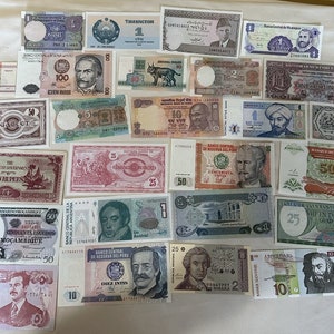200 Banknotes from various countries. See the slideshow and pictures Sharp Images of Currency, Money, Banknotes. Instant Digital download. image 10