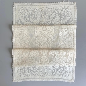 Runner Table Vintage Rectangle Beige Lacey Victorian Floral Print