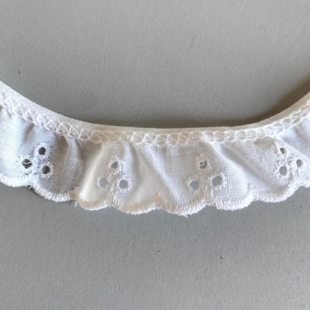 Lace Eyelet 1 White Ruffled Floral Like Gathered Trim A Etsy lace-eyelet-1-white-ruffled-floral-like-gathered-trim-a-etsy