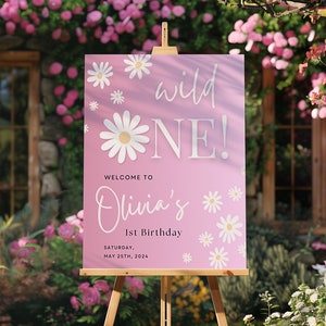 Panneau de bienvenue en acrylique Wild One premier anniversaire, panneau en mousse pour 1er anniversaire, affiche d'anniversaire florale d'un an, décoration de fête d'anniversaire marguerite