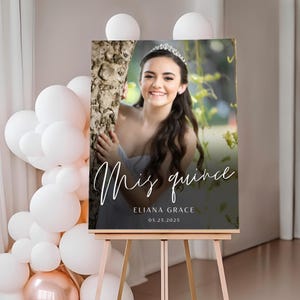 Panneau de bienvenue Quinceañera avec photo personnalisée | Décoration personnalisée Mis Quince Años en acrylique, bois, carton mousse ou encadré | Panneau de fête Sweet 15