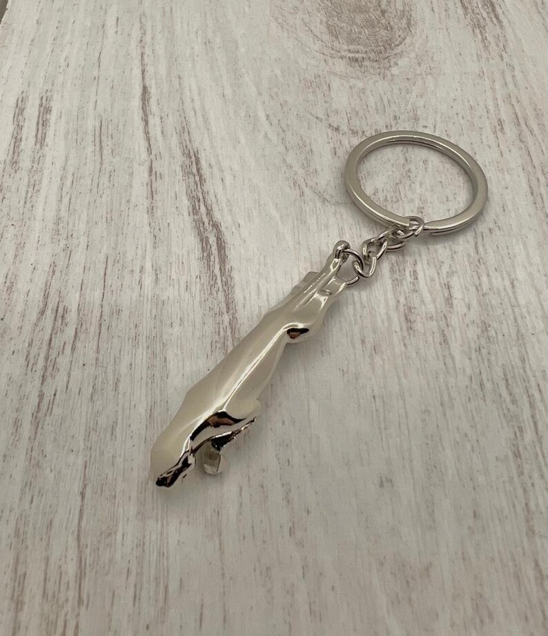 Puma keychain, puma, Animal keychain, Safari keychain, Wild animal, Puma, Wild cat image 2