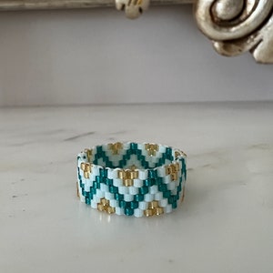 Nia ring