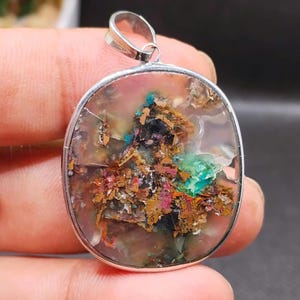 chrysocolla pendant stone