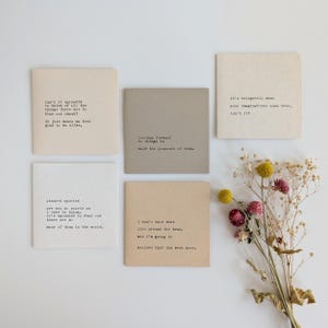 Anne auf Green Gables Zitate Kartenset | 5er-Set | Grußkarten | Maschinenschriftlich| Gleichgesinnte| Freunde| Fröhlich| Herzlichen Glückwunsch! Zukunft| L.M.Montgomery