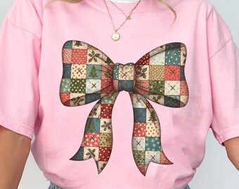 Patchwork Christmas Bow Shirt, Retro Patchwork Bow, Christmas Bow T-Shirt, Christmas Patchwork Bow Sweatshirt, Vintage Christmas Bow Tee