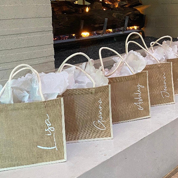 Personalized bridal party jute tote bag with handles | Jute tote with names | DIY bridesmaid proposal bag