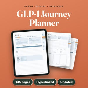Puede incluir: Un planificador digital de viaje GLP-1 de 135 páginas, con hipervínculos y sin fecha. La interfaz blanca con detalles en azul muestra secciones de seguimiento diario para hidratación, comidas y progreso en la pantalla de una tableta.